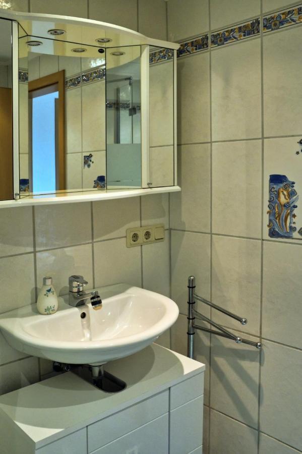 Ferienwohnung Zur Kurstrasse Waldholzbach エクステリア 写真