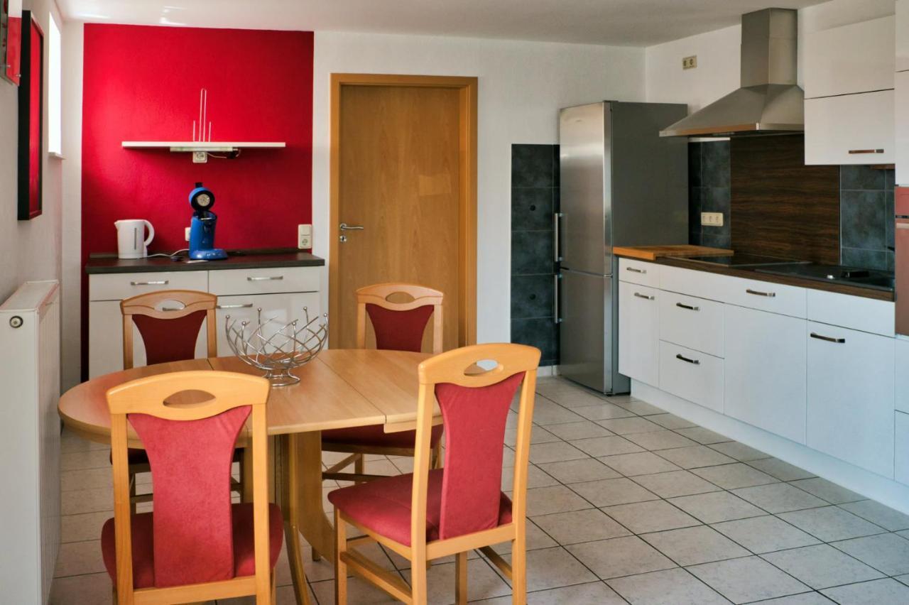 Ferienwohnung Zur Kurstrasse Waldholzbach エクステリア 写真